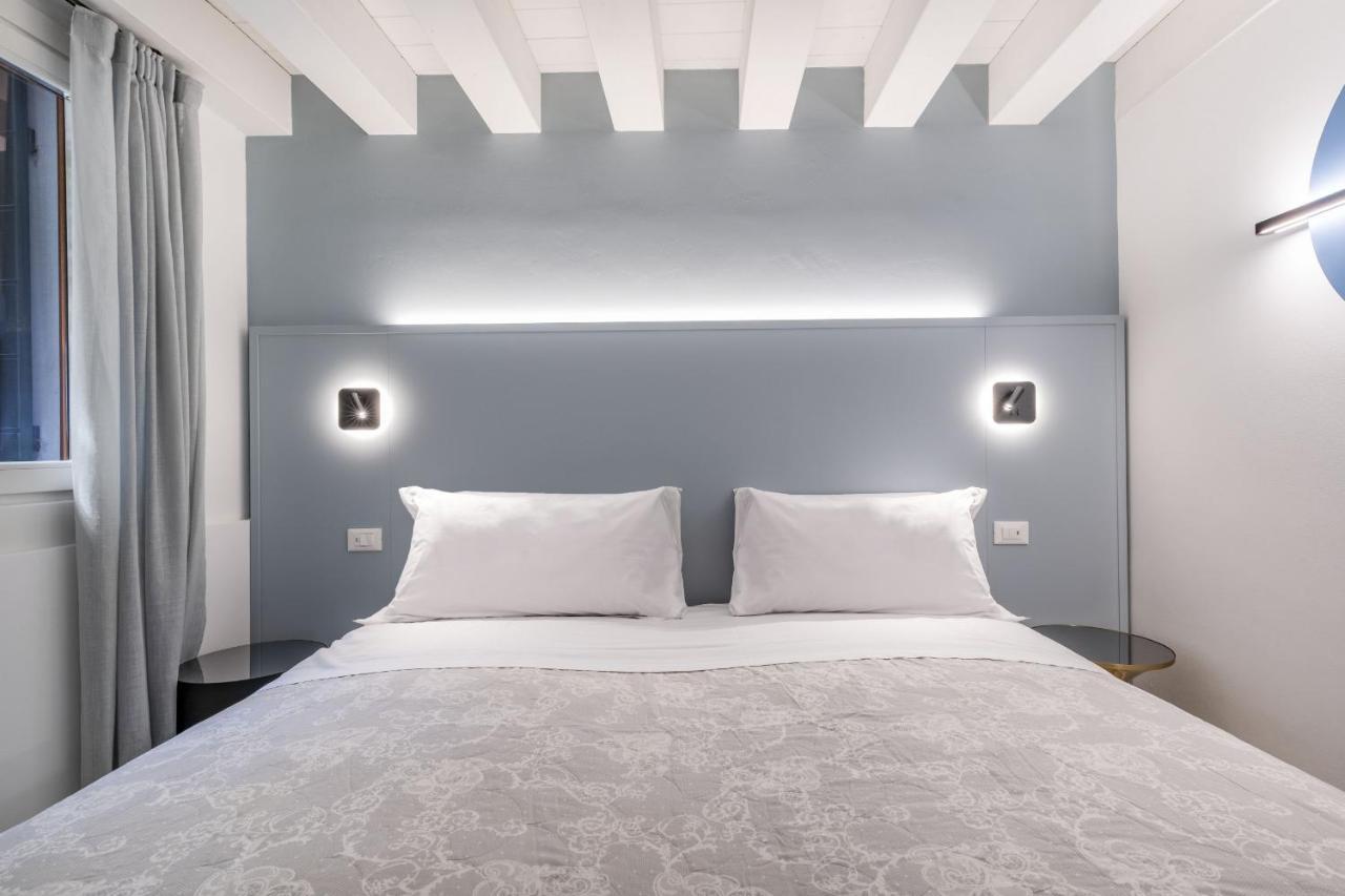 Ca' San Carlo Residence By Wonderful Italy 베니스 외부 사진