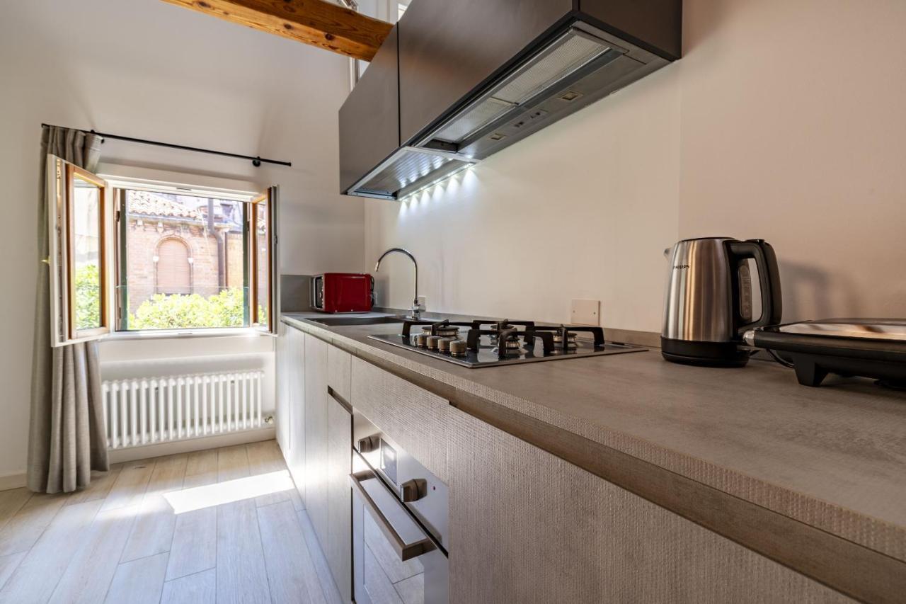 Ca' San Carlo Residence By Wonderful Italy 베니스 외부 사진