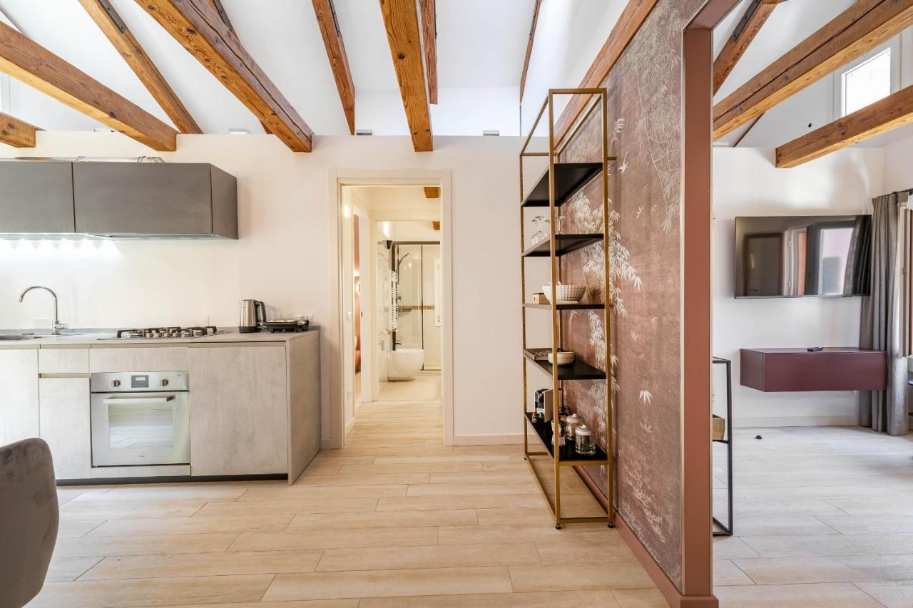Ca' San Carlo Residence By Wonderful Italy 베니스 외부 사진