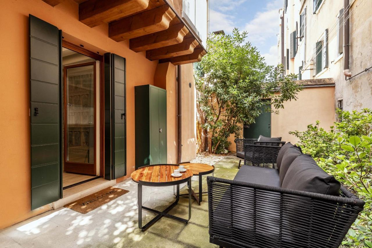 Ca' San Carlo Residence By Wonderful Italy 베니스 외부 사진